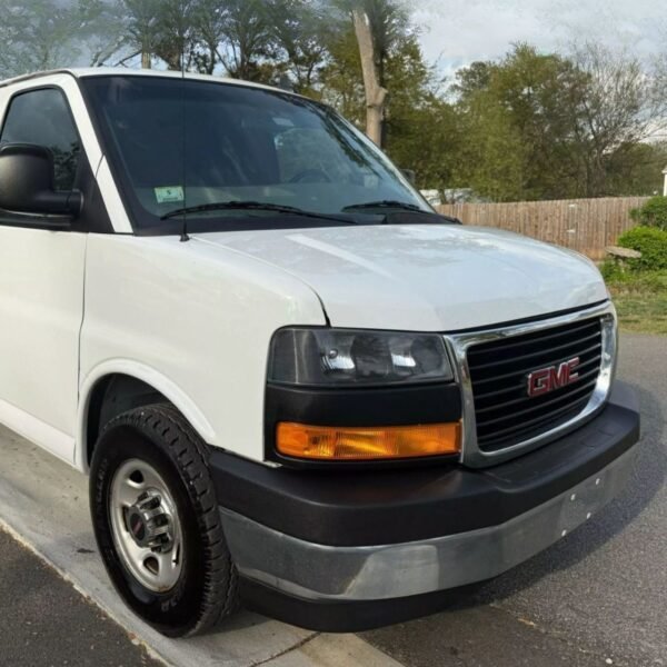 2018 GMC SAVANA 2500 CARGO